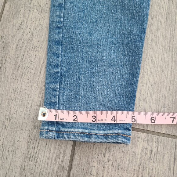 Old Navy Women’s High-Rise Rockstar Super Skinny Jeans Size 8 Short - Picture 5 of 10
